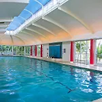 Chevron Renaissance Ocean View Apartments - Q Stay