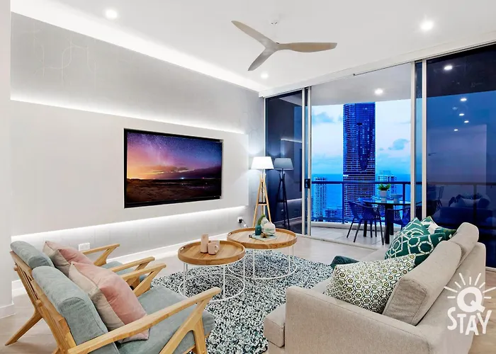 Chevron Renaissance Ocean View Apartments - Q Stay