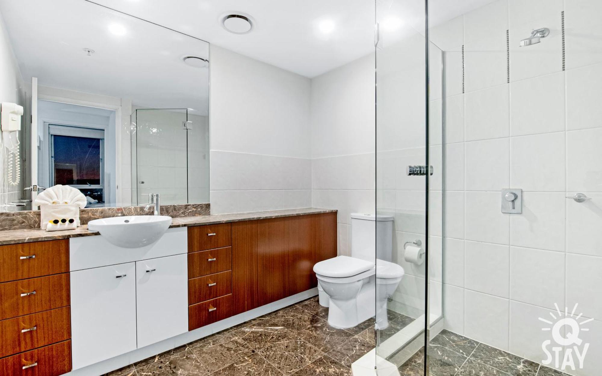 Apartment Chevron Renaissance Ocean View - Q *