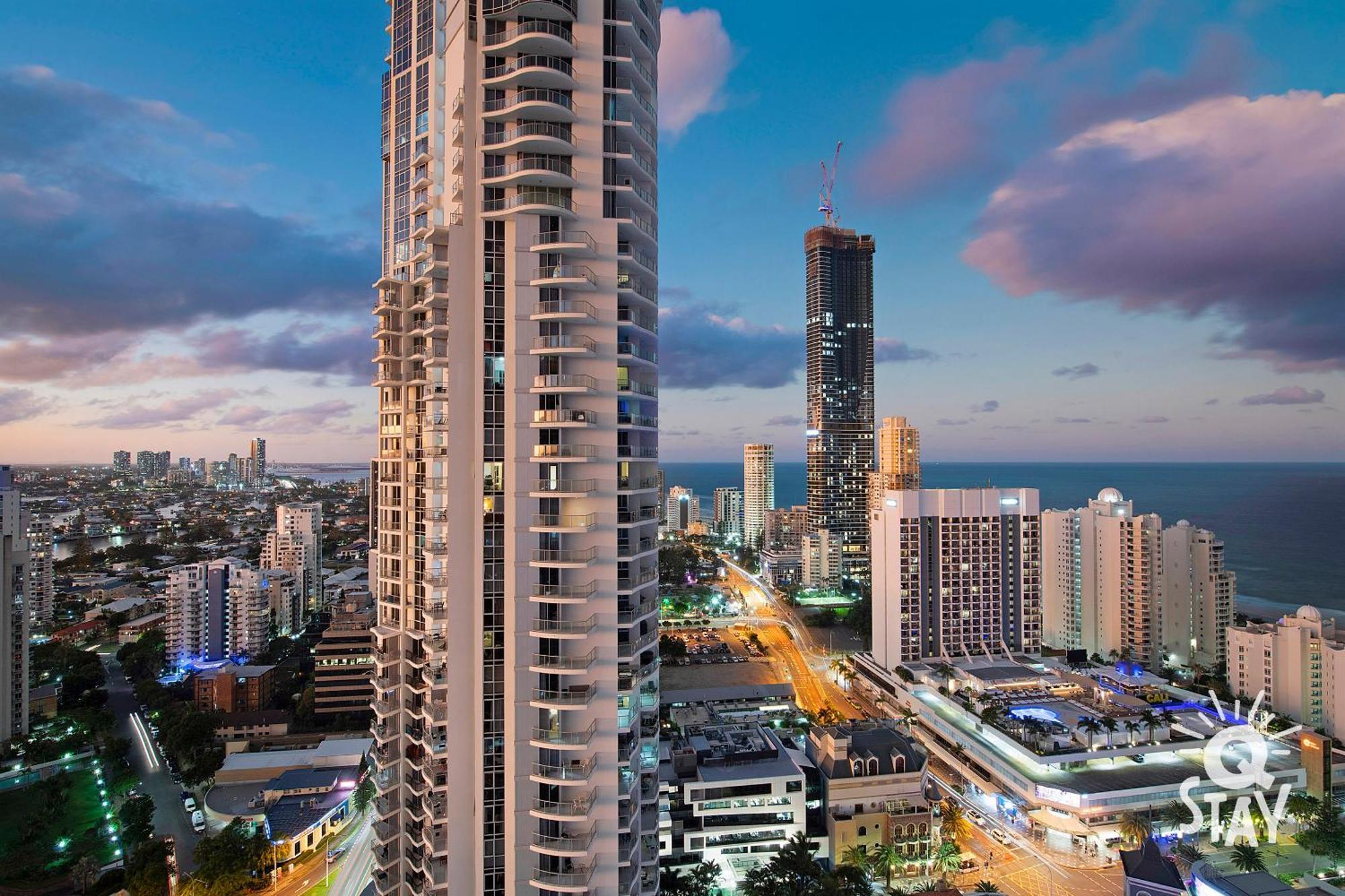 Apartment Chevron Renaissance Ocean View - Q