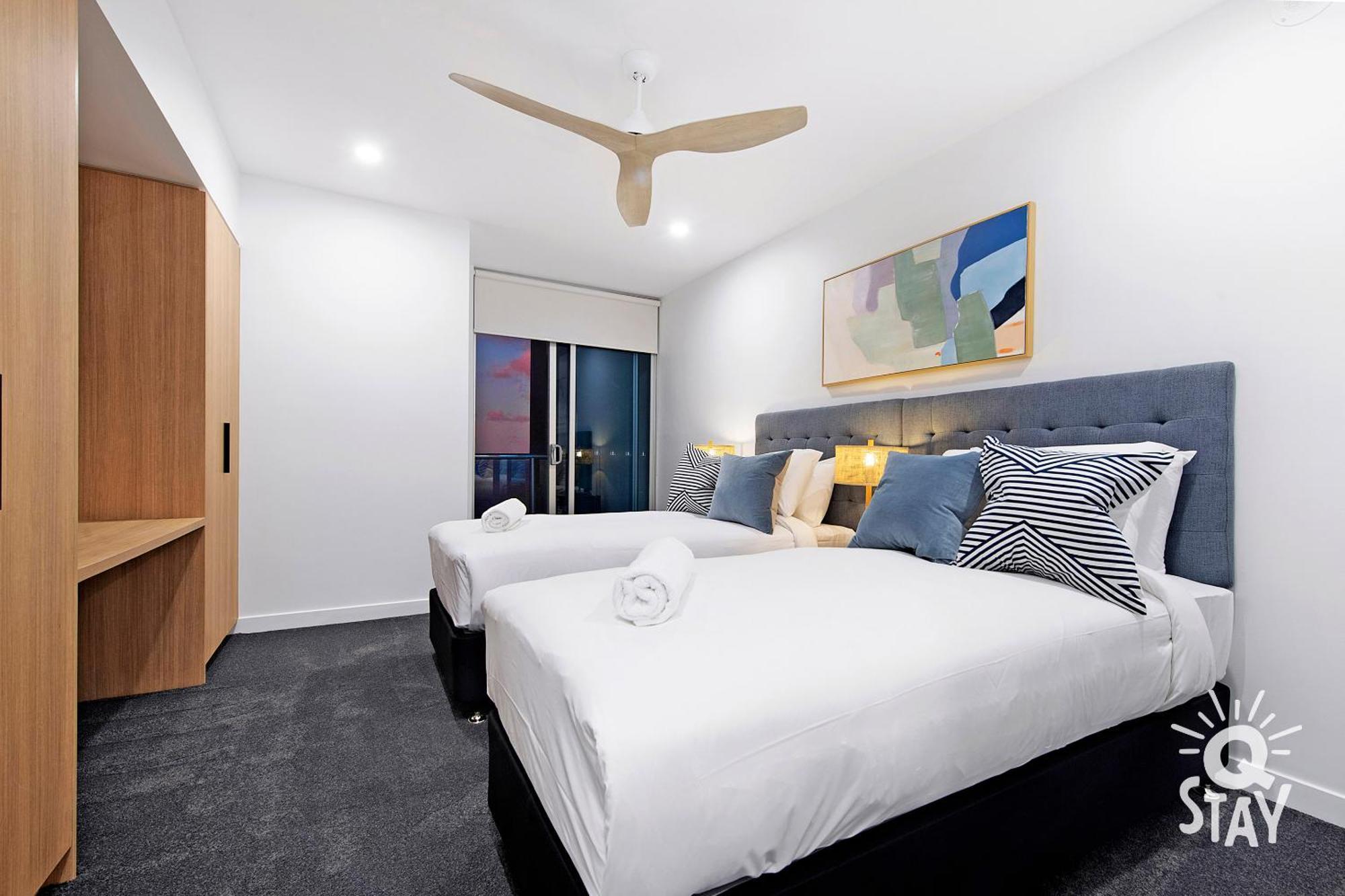 Chevron Renaissance Ocean View - Q * Gold Coast