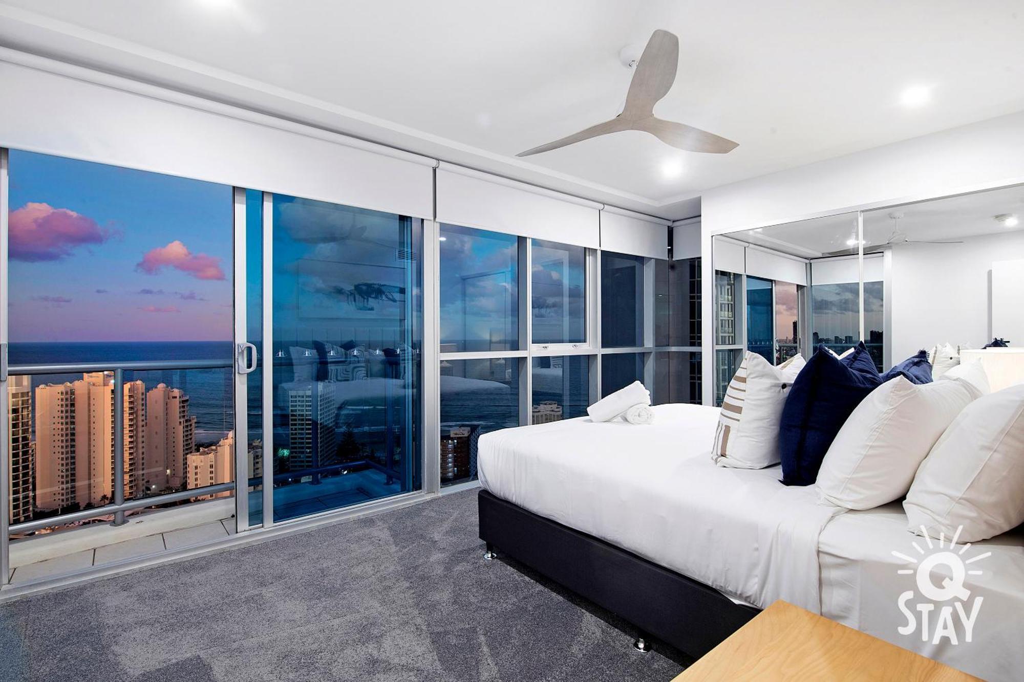 Chevron Renaissance Ocean View - Q Apartment *