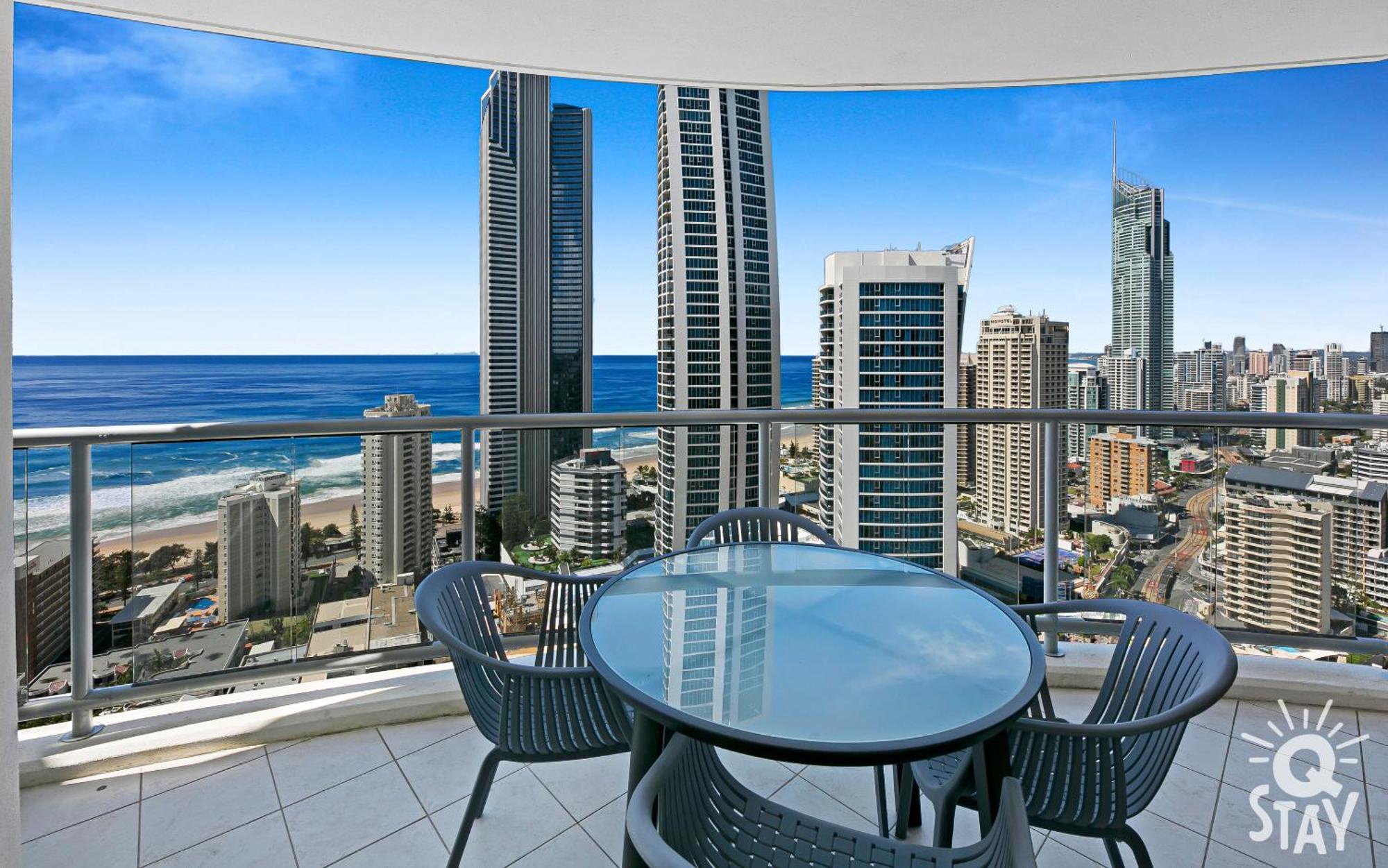 Chevron Renaissance Ocean View - Q * Gold Coast