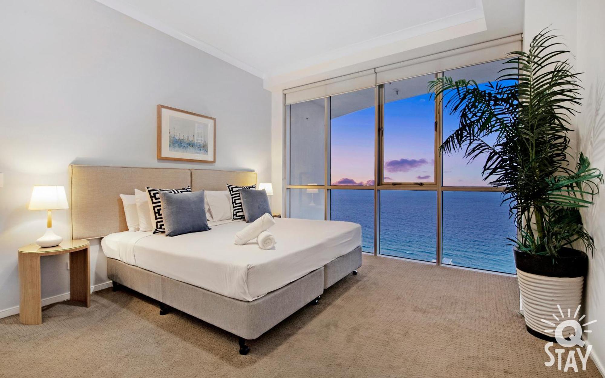 Chevron Renaissance Ocean View - Q Apartment *